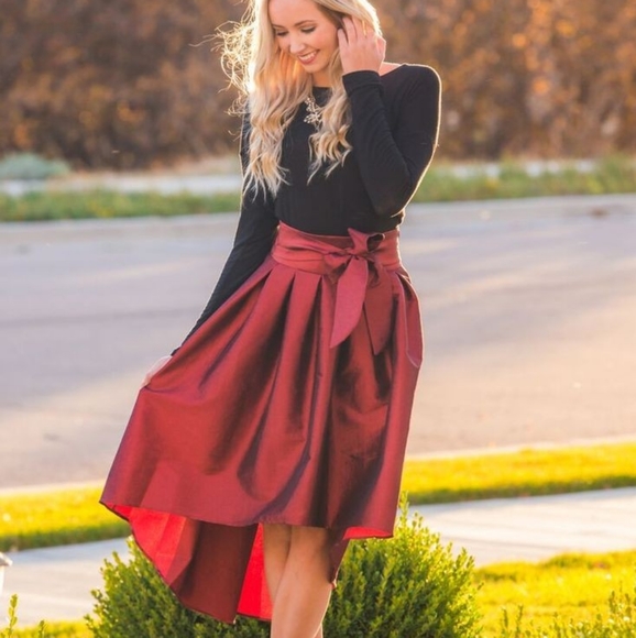 Haute Monde Dresses & Skirts - 💝Perfect Holiday Skirt 💝